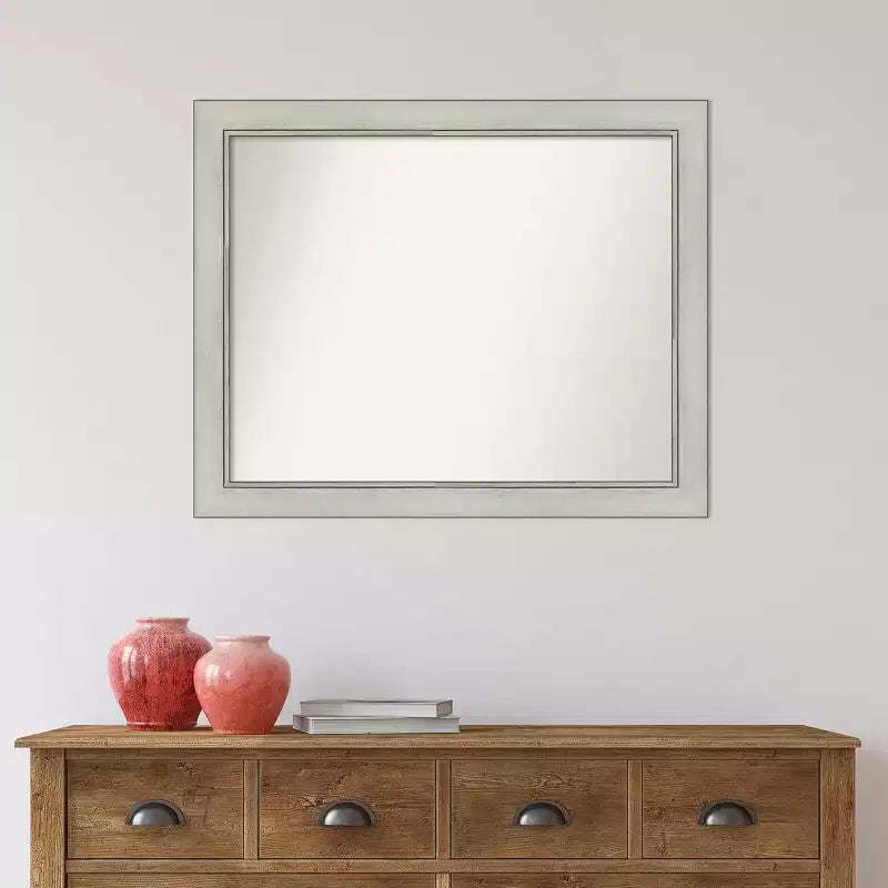Miroir mural Flair Silver Patina 32" x 26" : Rectangulaire moderne, quincaillerie de montage incluse - Amanti Art
