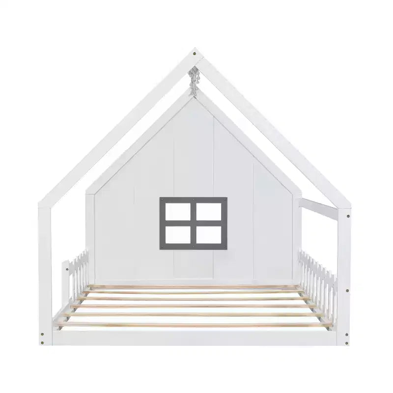 Lit cabane en bois de taille standard avec fenêtre et clôture