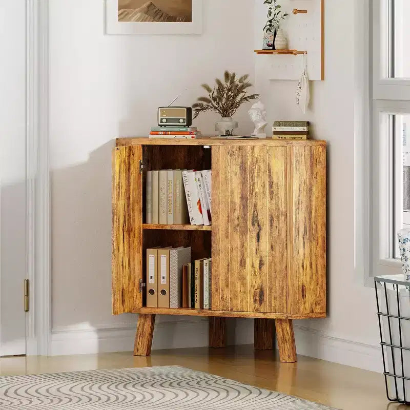 Meuble d'angle de ferme à 3 niveaux avec étagère réglable, table d'angle en bois avec portes et table d'appoint triangulaire pour salon et cuisine