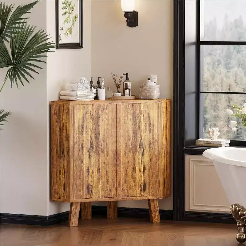 Meuble d'angle de ferme à 3 niveaux avec étagère réglable, table d'angle en bois avec portes et table d'appoint triangulaire pour salon et cuisine